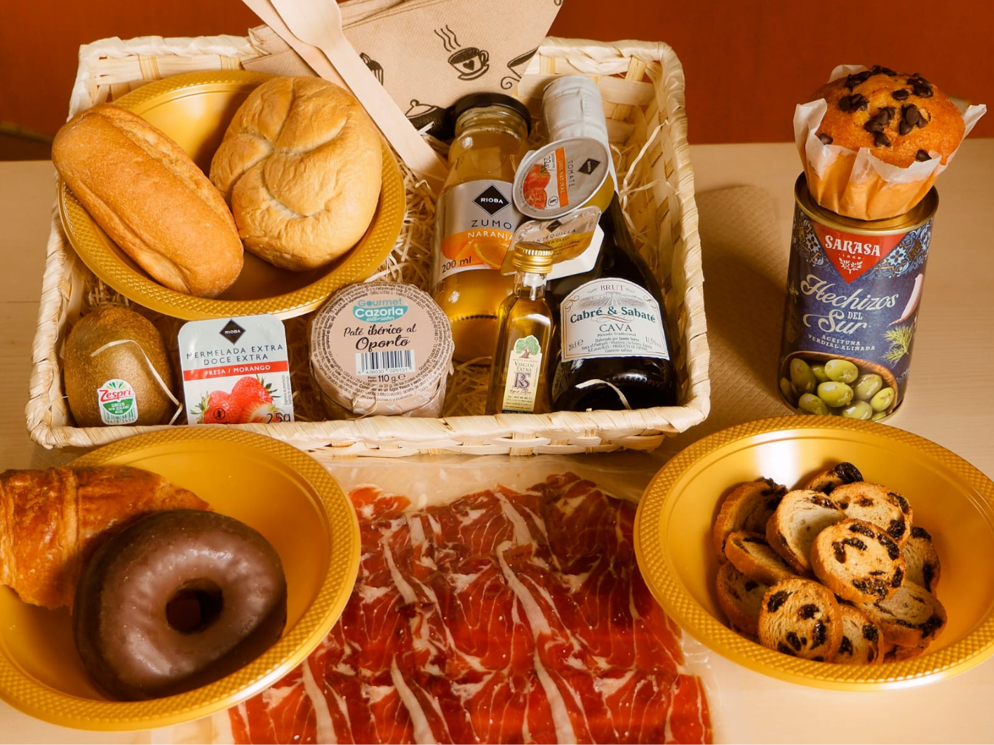 cestas desayunos meriendas brunch regalos domicilio 