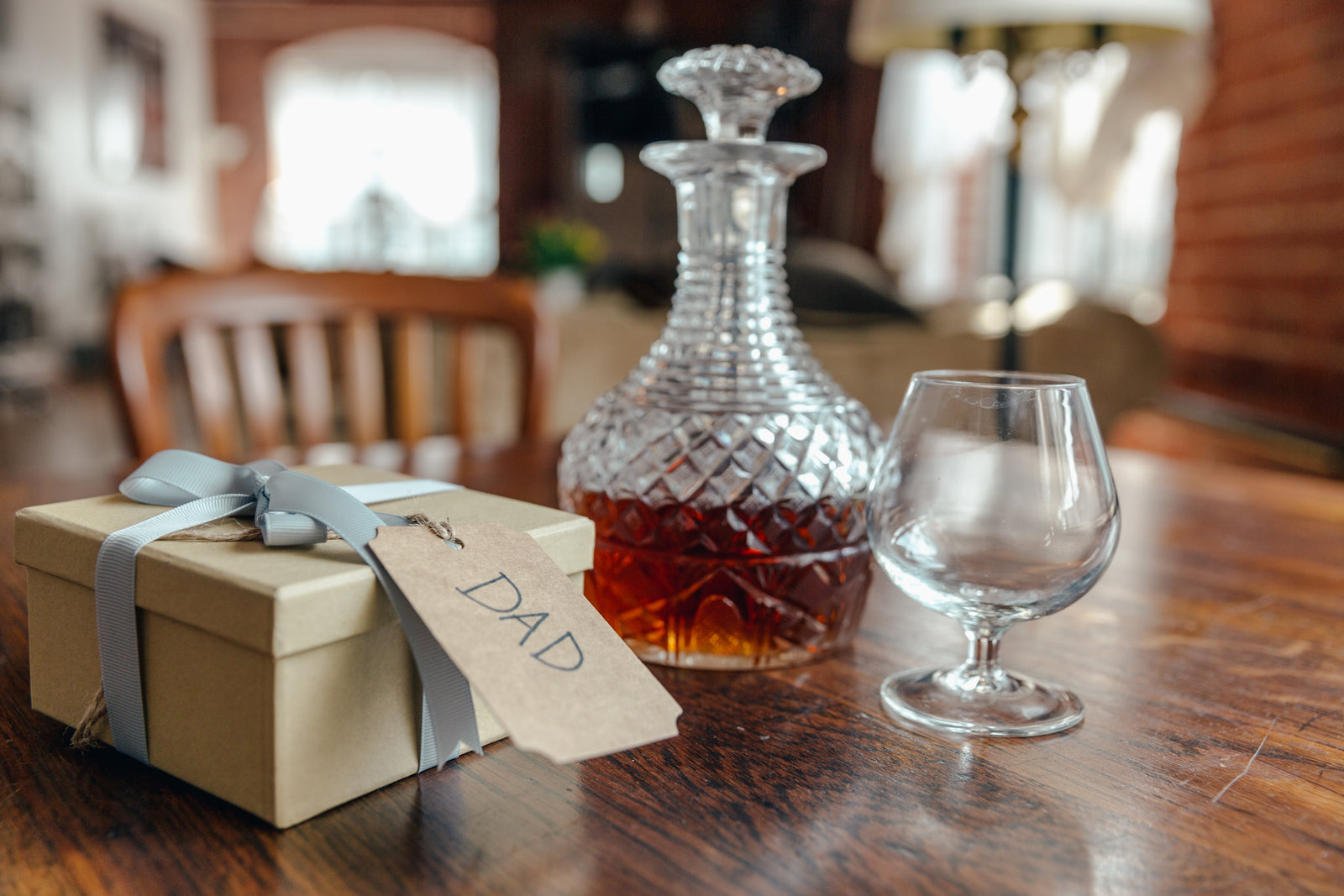 DE TAL PADRE, TAL HIJO